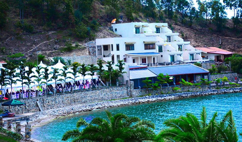 Moriah Hill Resort 2